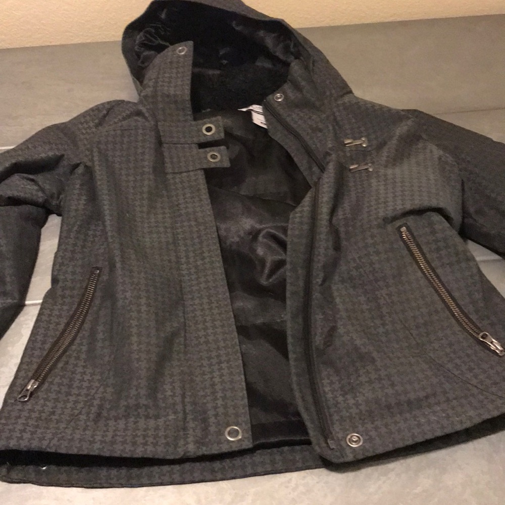 Columbia snowboarding jacket